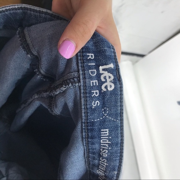 Lee Riders Mid Rise Straight Leg Jeans - Picture 4 of 7